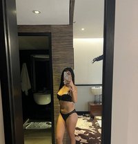 Latina Maee - puta in Manila