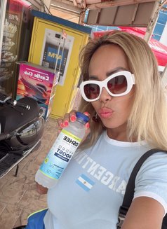 Latina Shemale big dick now Disponible - Transsexual escort in Amman Photo 28 of 28
