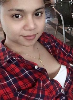 INDIAN SINGLE MOM FIRST TIME IN BORACAY - puta in Boracay Photo 5 of 7