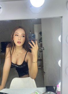 Latina Yvaine ( Open for Camshow ) - escort in Manila Photo 17 of 19