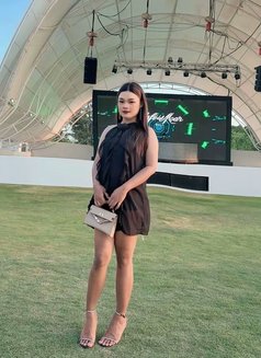 Latisyah Buble Bottom - Transsexual escort in Bali Photo 11 of 16