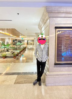 Laughing. Budhaaa - Male escort in New Delhi Photo 2 of 3