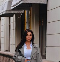 Launi - escort in Dubai