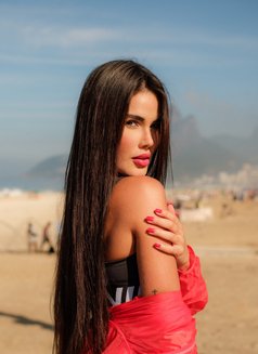 Laura Babe Face Hottie Party Girl - puta in Hong Kong Photo 11 of 20