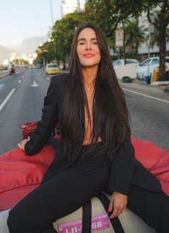 Laura Babe Face Hottie Party Girl - puta in Hong Kong Photo 17 of 20