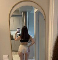 Laura - escort in Jeddah