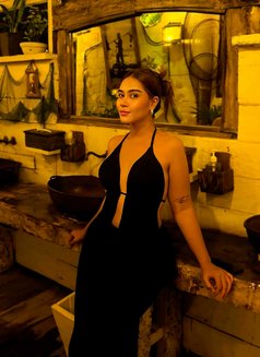 LAURA JUST ARRIVE IN TOWN - escort in Jakarta Photo 26 of 30