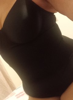 Laura - escort in Braga Photo 6 of 6