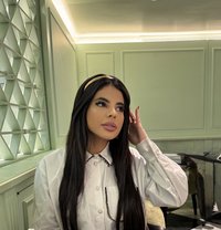 Laura - escort in Hanoi