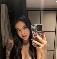 Laura - escort in Hanoi