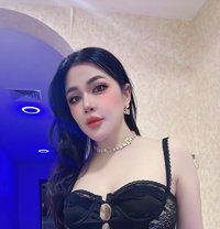 Laura - escort in Dubai