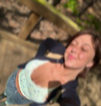 Laura - escort in Assen