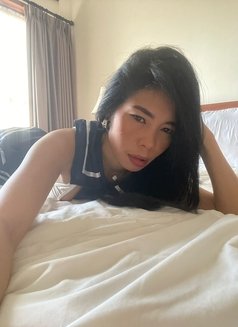 Laura good service sucking and Squirt - escort in Bali Photo 8 of 8