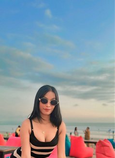 Laura - escort in Bali Photo 2 of 7