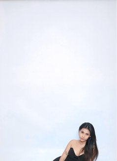 Laura - escort in Bali Photo 6 of 7