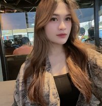 Laura Newbie in Bali - escort in Bali Photo 1 of 6
