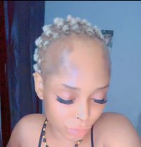 Laura - escort in Cotonou