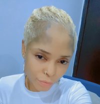 Laura - escort in Cotonou