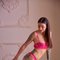 Laura SPANISH GIRL Squirt GFE - puta in Mumbai Photo 2 of 16