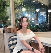 Laura sweet and Full Fantasy - puta in Jakarta Photo 4 of 7