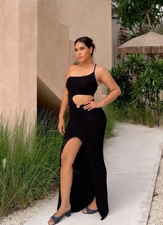 Laura Sweetest Tan Skin Girl ⋆.˚🦋༘⋆ - puta in Bali Photo 27 of 28