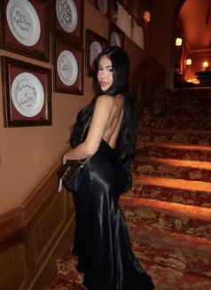 LAURA THE BEST CHOICE / INCALL OUTCALL - Transsexual escort in Paris Photo 28 of 29