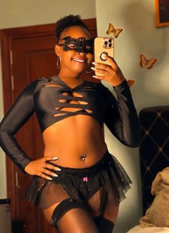 Laurah - escort in Nairobi Photo 1 of 2