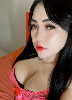 Laurazahira - escort in Bali Photo 5 of 11