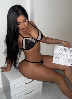 Lauren Anal & Owo - puta in Abu Dhabi Photo 2 of 11