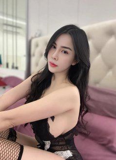 Jeny Beautiful - escort in Singapore Photo 2 of 8