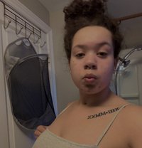 Lauren - escort in Hurghada