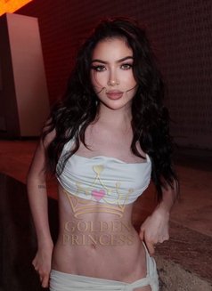 Lauren French 20 Years Old - puta in Doha Photo 4 of 7