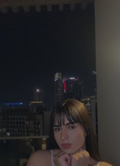 Laurenns - Transsexual escort in Dubai Photo 9 of 10