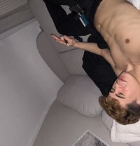 Laurent - Male escort in Oslo