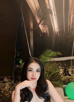 Laurent, Model and beauty face - puta in Bali Photo 4 of 4