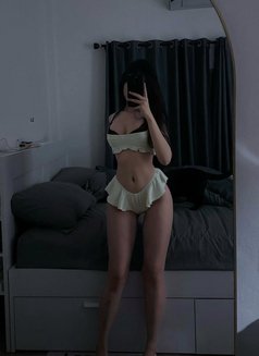 Lauriel - escort in Bangkok Photo 1 of 8