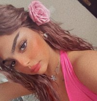 Lauriel - escort in Jeddah Photo 1 of 8