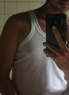 Lavan for Ladies Only - Acompañantes masculino in Colombo Photo 1 of 3