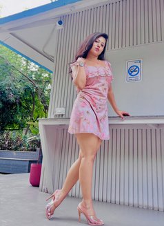 Lavanya - escort in Candolim, Goa Photo 4 of 5
