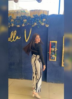 Lavanya - escort in Chennai Photo 1 of 4