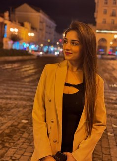 Lavanya Garg - escort in Dubai Photo 2 of 10