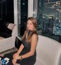 Lavanya Garg - puta in Dubai Photo 4 of 10
