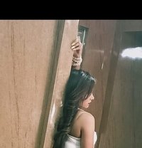 Lavanya - escort in New Delhi Photo 1 of 1