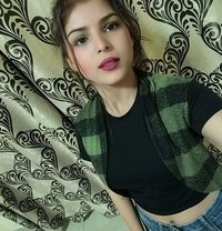 Lavanya Indian Model - puta in Ajmān