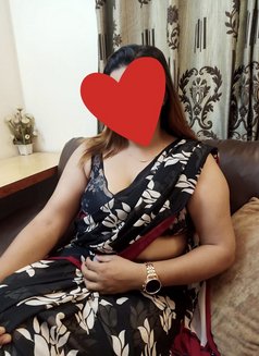 Lavanya Love - escort in Bangalore Photo 4 of 5