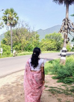 Lavanya the Tamil Cam Girl - escort in Bangalore Photo 2 of 2