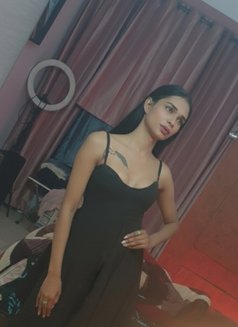 Laviii Sharma - Transsexual escort in Chandigarh Photo 8 of 15