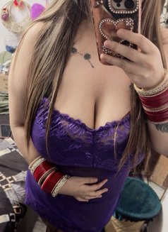 Lavishkaindependent - escort in Bangalore Photo 2 of 9