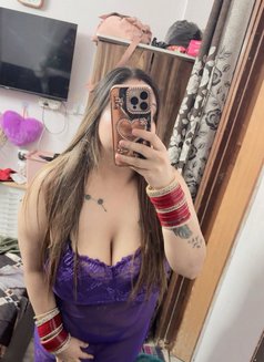 Lavishkaindependent - escort in Bangalore Photo 3 of 9