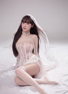 Lavita - escort in Abu Dhabi Photo 3 of 8